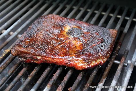 cooking beef brisket on weber gas grill